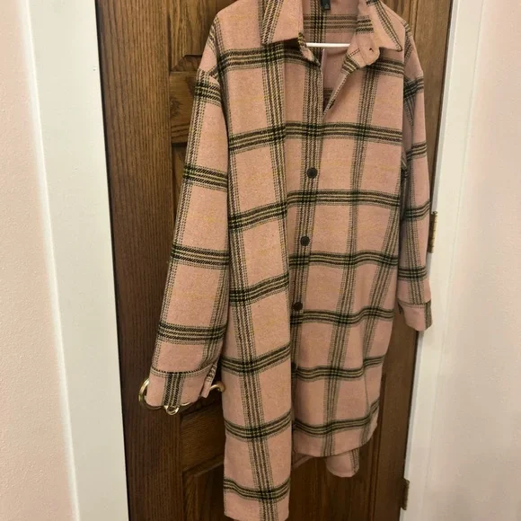 Wild Fable Pink Plaid Long Button-Up Jacket Shacket Size Medium NWT - Picture 4 of 9